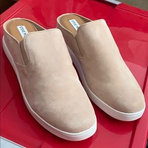 Steve Madden Slip On Sneakers
